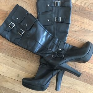 Steve Madden Platform Boots
